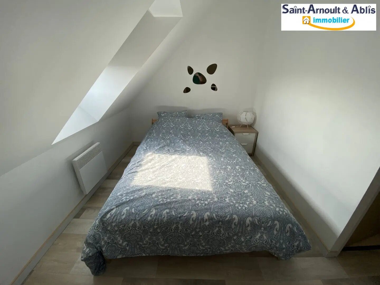 Appartement à louer, 23m², Saint-Arnoult-en-Yvelines