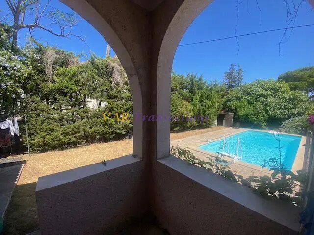 Maison à vendre, 215m², Saint-Mandrier-sur-Mer