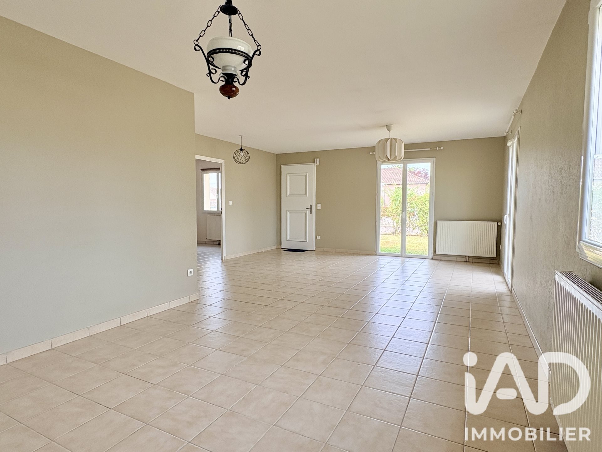Maison à vendre, 93m², Souligny