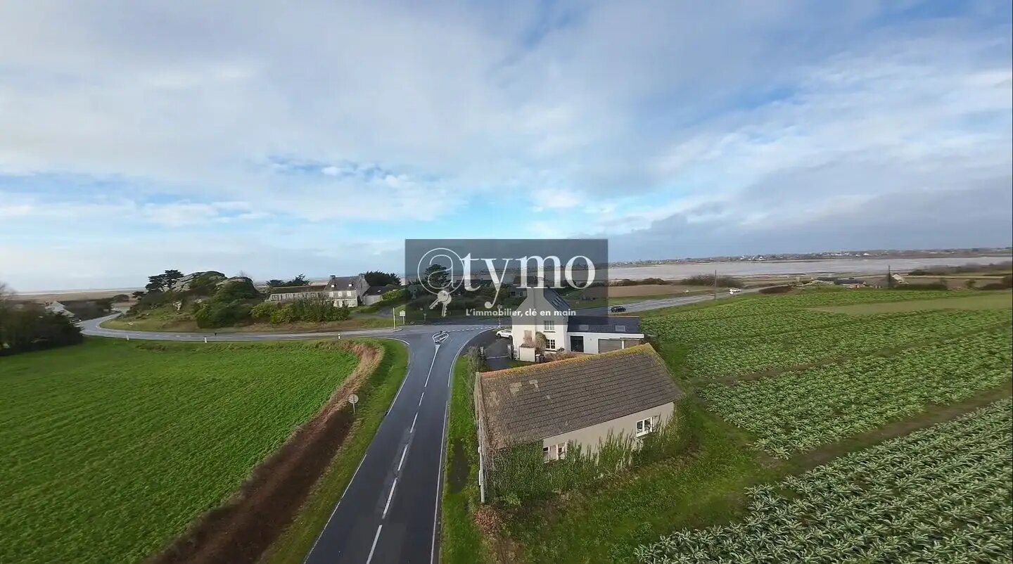 Maison à vendre, 184m², Plounévez-Lochrist