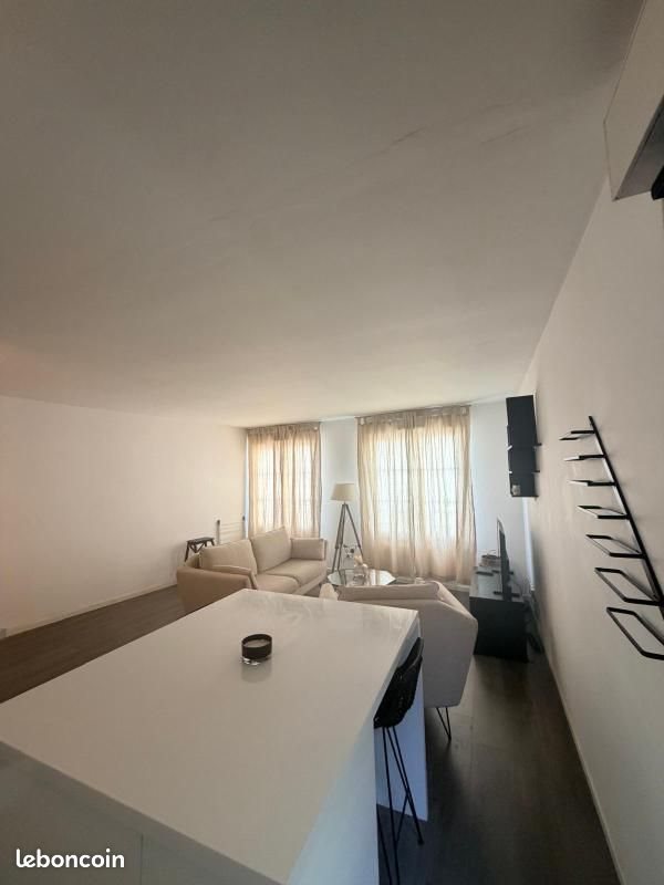 Appartement à louer, 45m², Caluire-et-Cuire