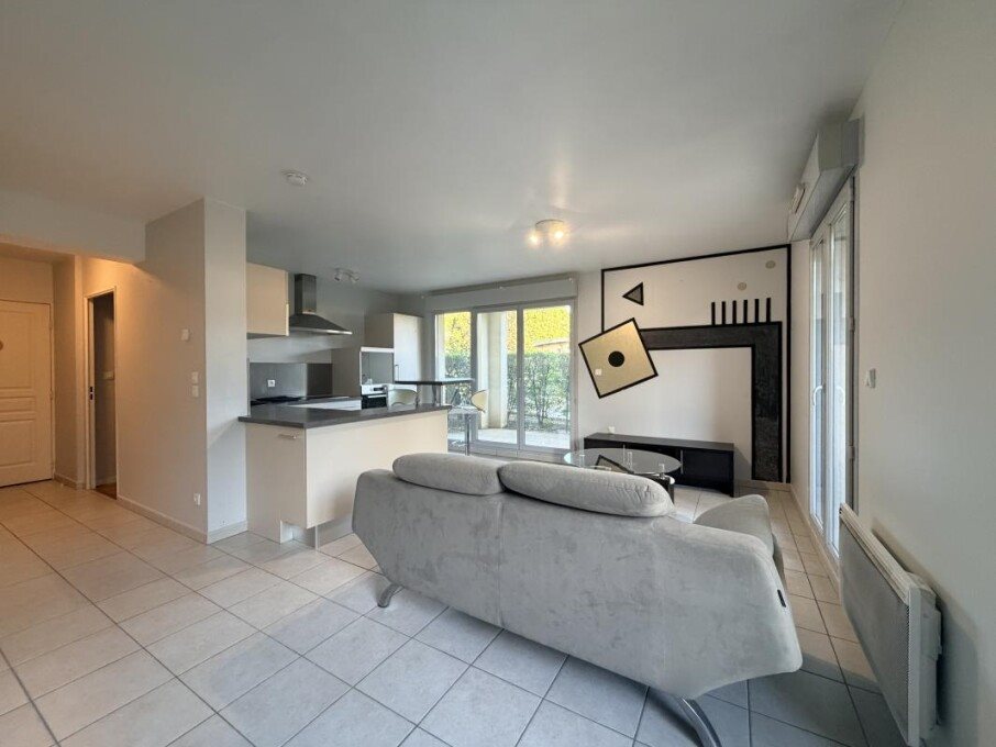 Appartement à louer, 49m², Vourles