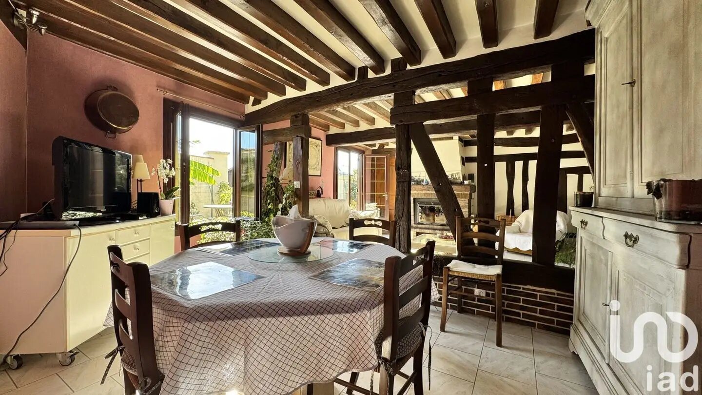 Maison à vendre, 111m², Sylvains-les-Moulins