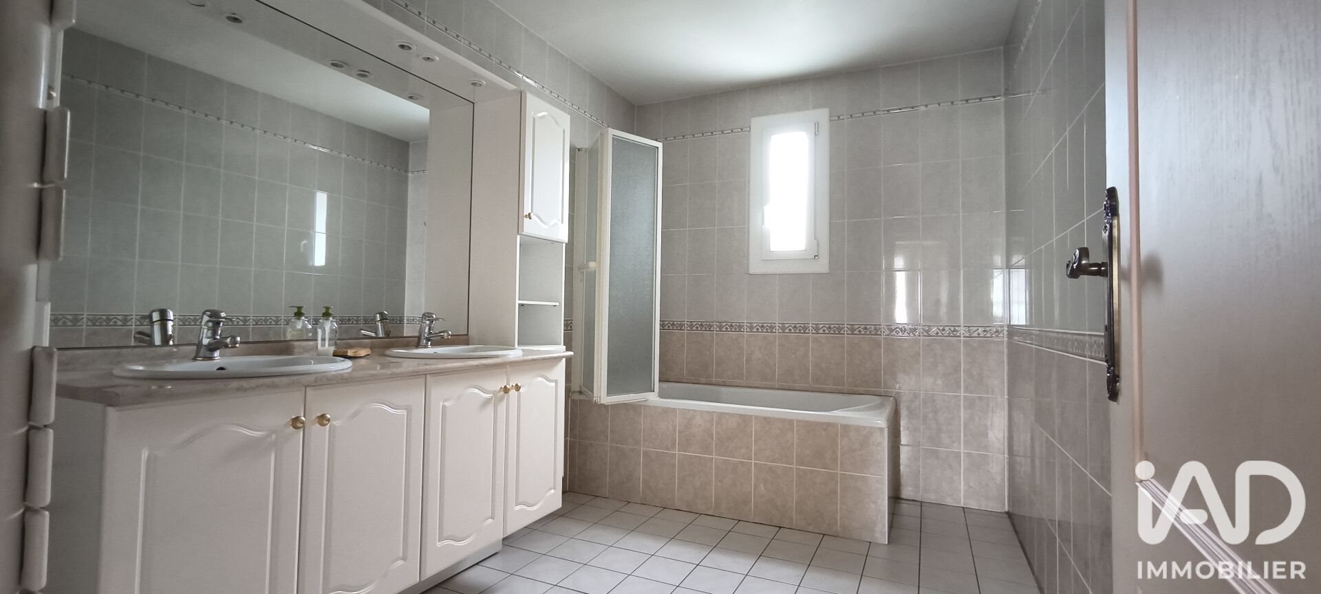 Maison à vendre, 93m², Candé