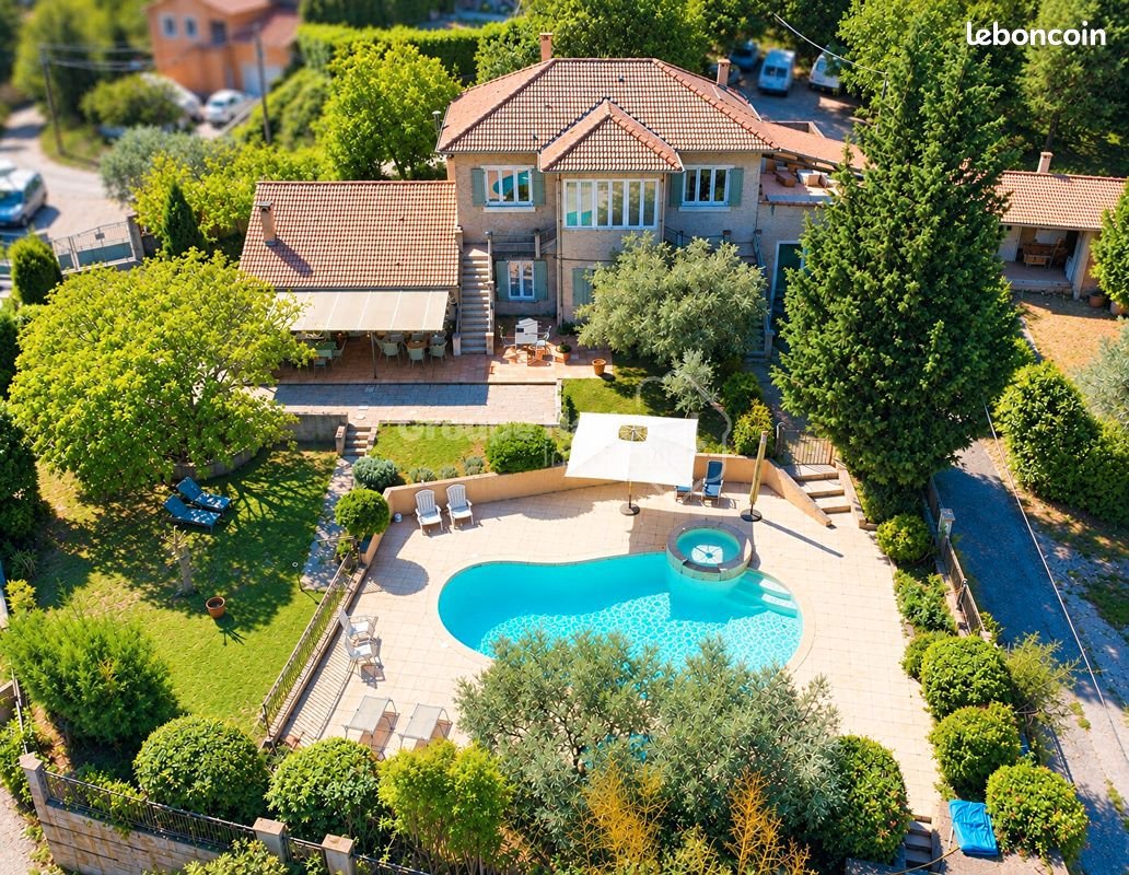 Maison à vendre, 240m², Allemagne-en-Provence