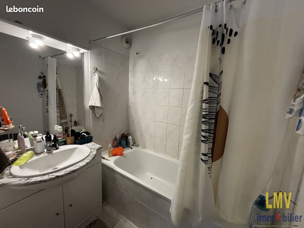 Appartement à louer, 45m², Pineuilh