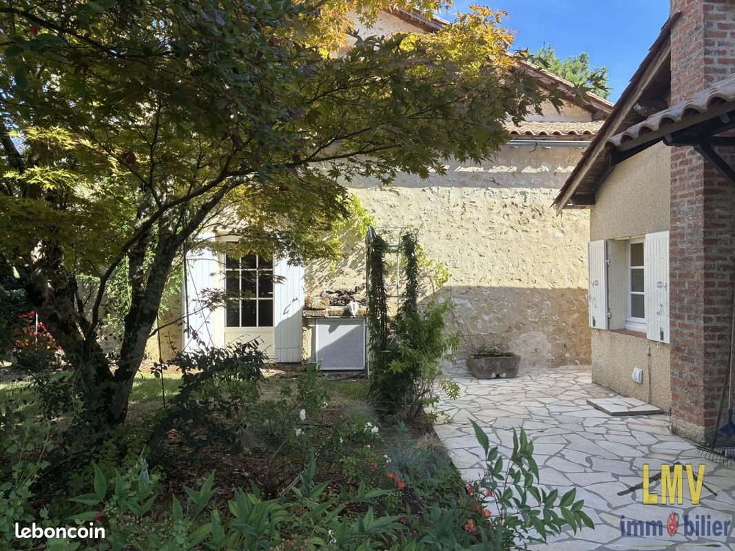 Maison à vendre, 190m², Lamothe-Montravel