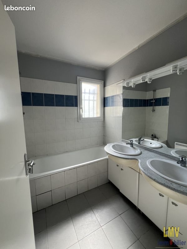 Appartement à vendre, 63m², Saint-Quentin-de-Baron