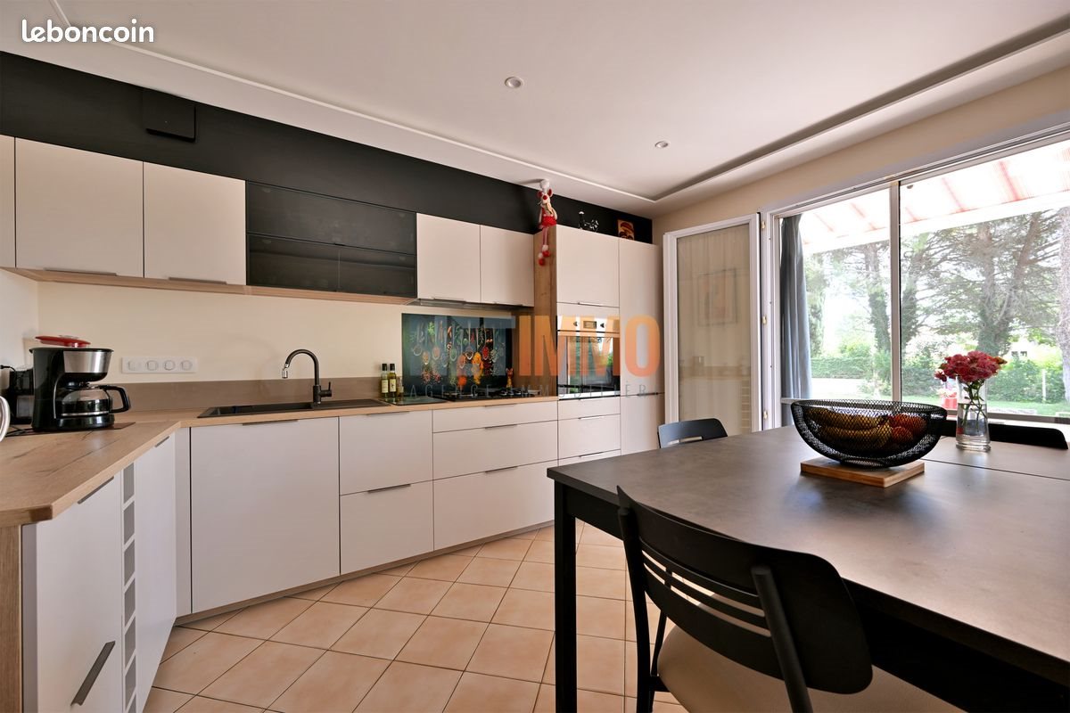 Maison à vendre, 160m², Aimargues