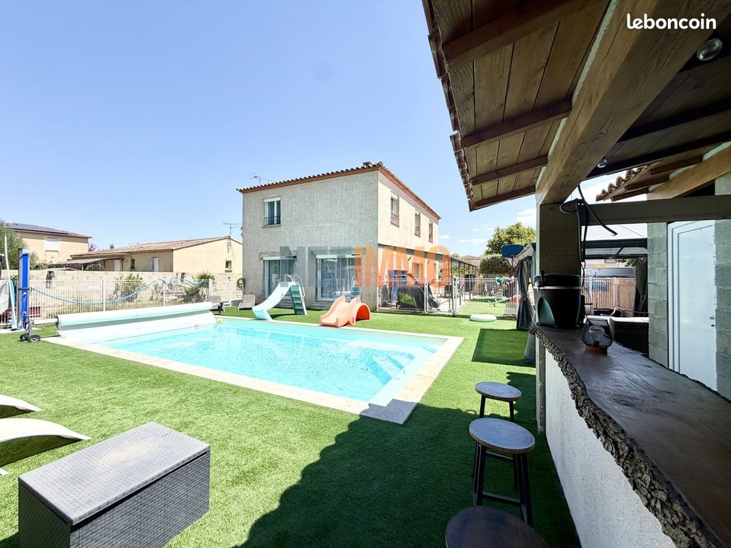 Maison à vendre, 156m², Calvisson