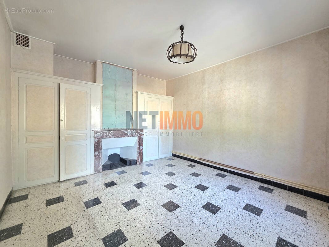 Maison à vendre, 142m², Bellegarde