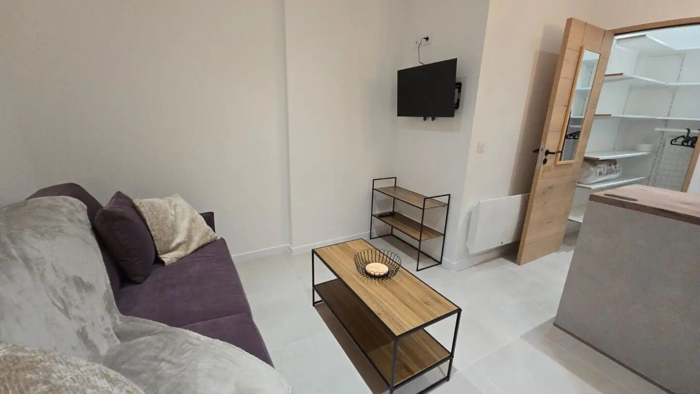 Appartement à louer, 17m², Nice