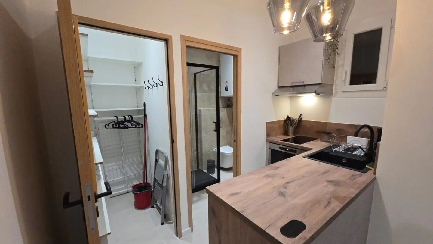 Appartement à louer, 17m², Nice