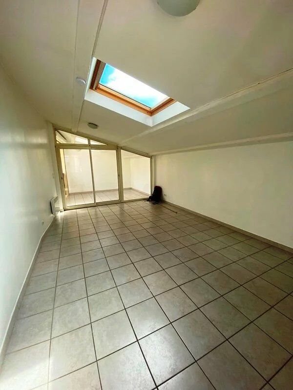 Appartement à louer, 65m², Gréoux-les-Bains