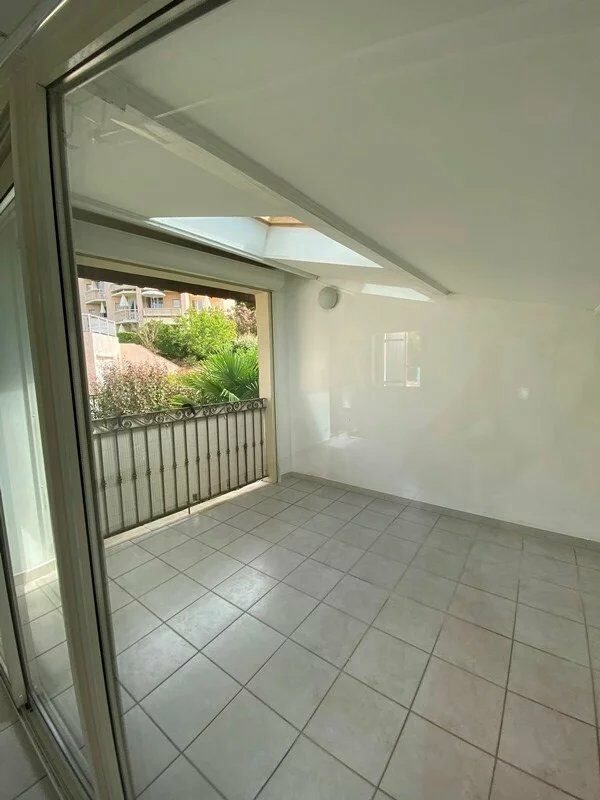 Appartement à louer, 65m², Gréoux-les-Bains
