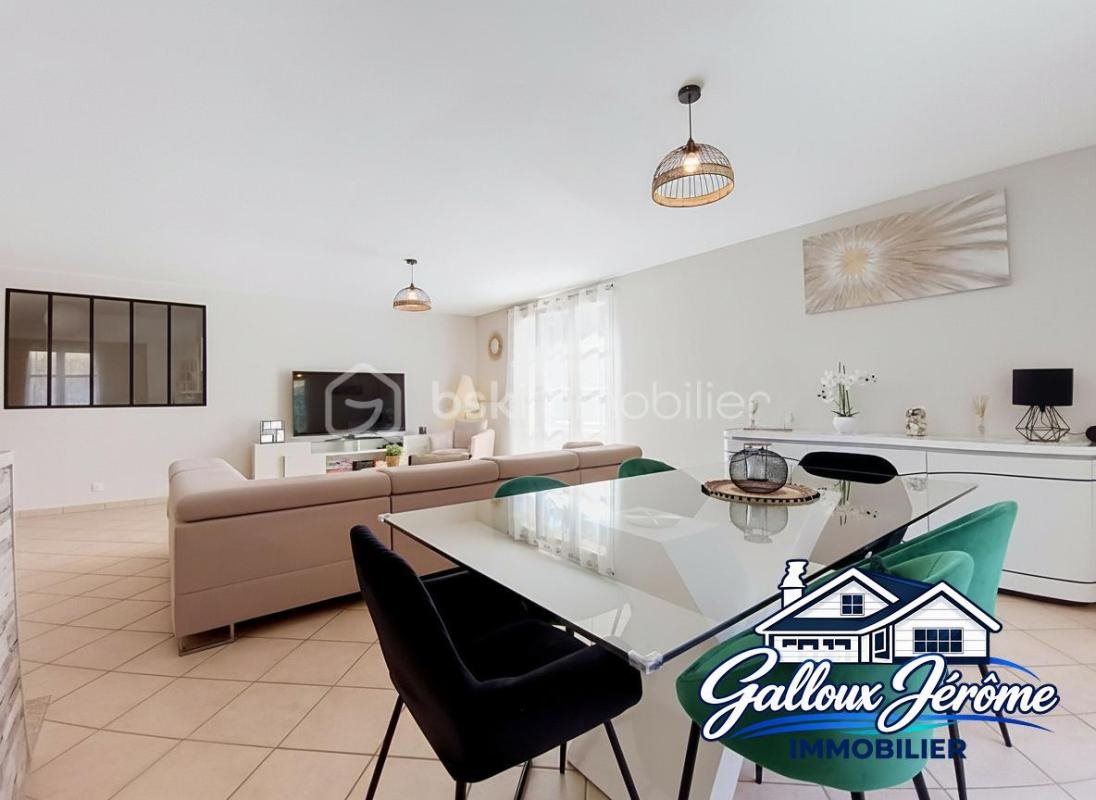 Maison à vendre, 189m², Moussy-le-Neuf