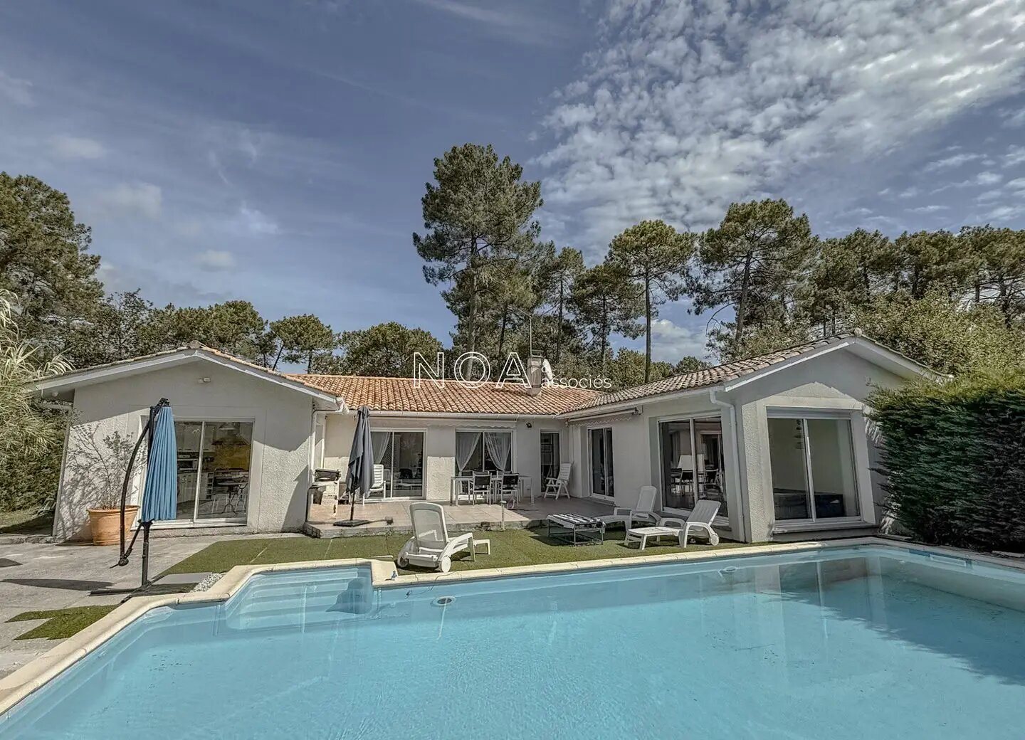 Maison à vendre, 167m², Arès