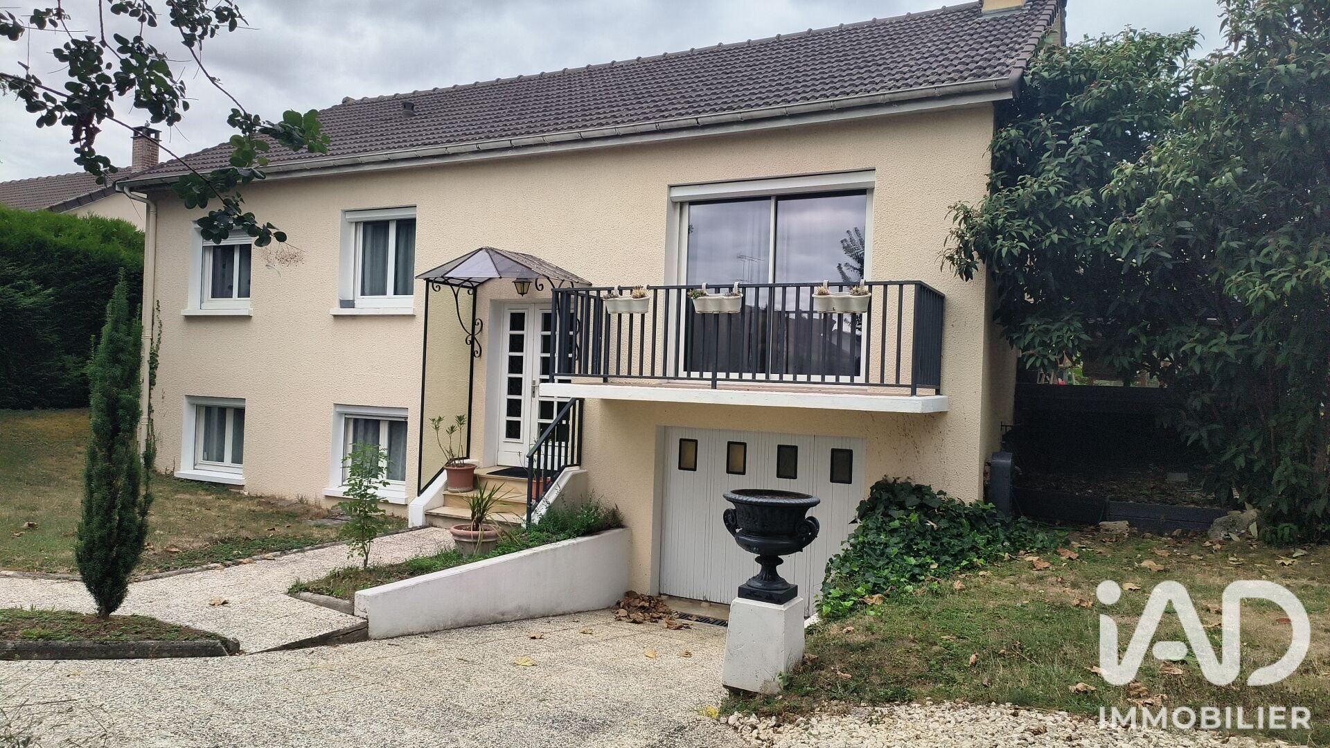 Maison à vendre, 140m², Bréviandes