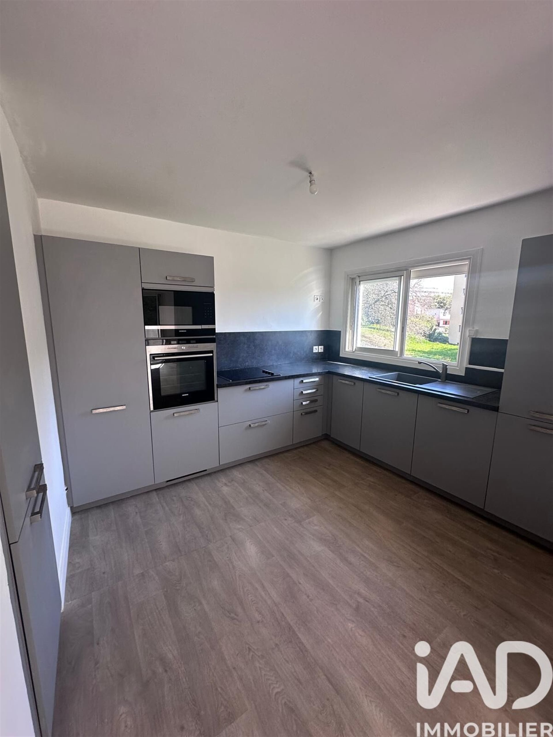 Appartement à vendre, 67m², Fréjus