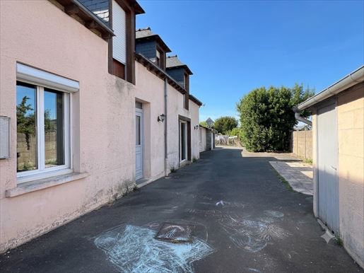 Maison 4 pièces 104 m² · à La Guerche-de-Bretagne · 104 m² · 159 500 €