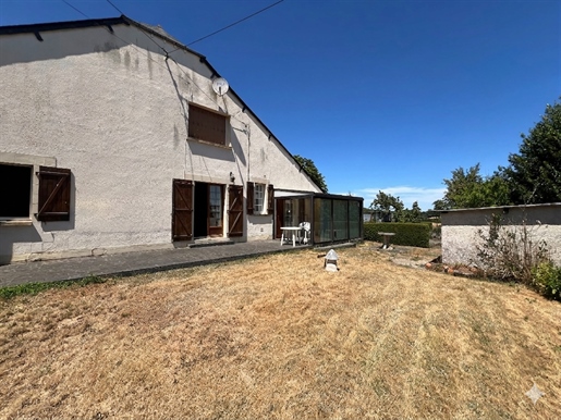 Maison 4 pièces 87 m² · à Renazé · 87 m² · 64 500 €
