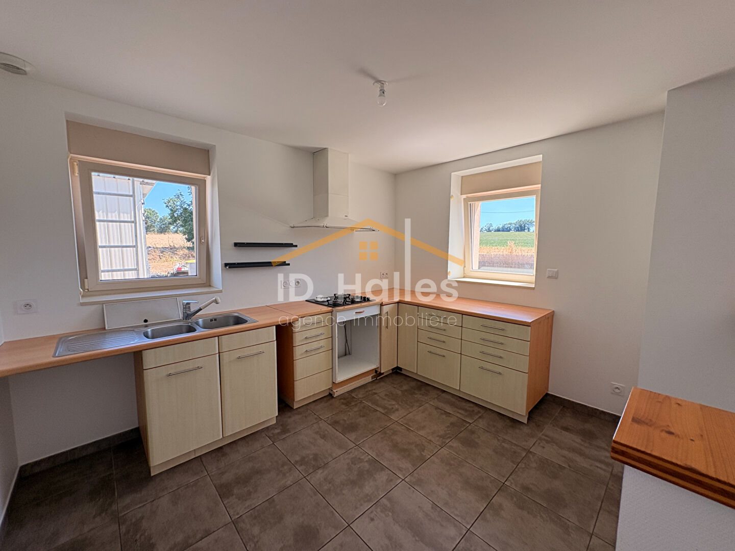 Maison à louer, 98m², Craon