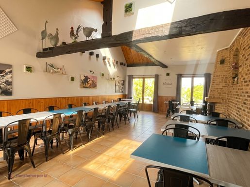Maison 8 pièces 358 m² · à Ombrée d'Anjou · 358 m² · 191 000 €