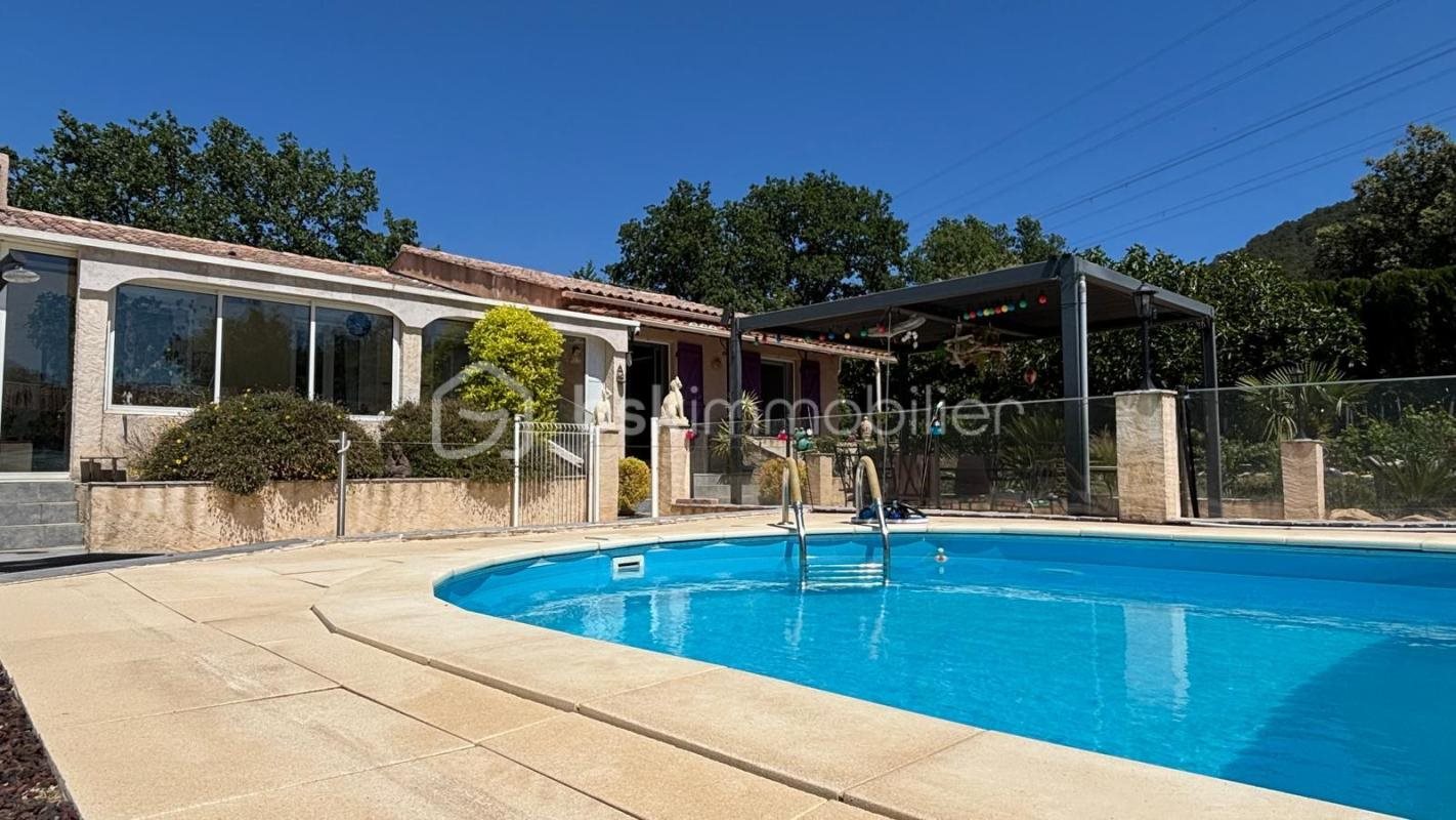 Maison à vendre, 125m², Rocbaron