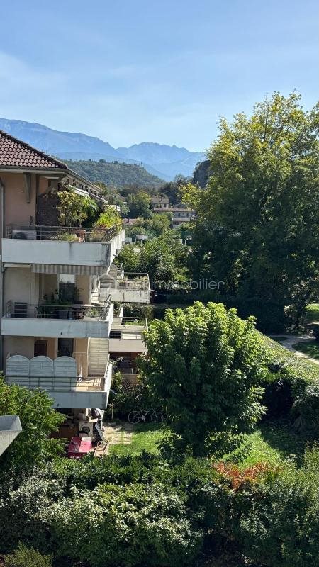 Appartement à vendre, 110m², Claix