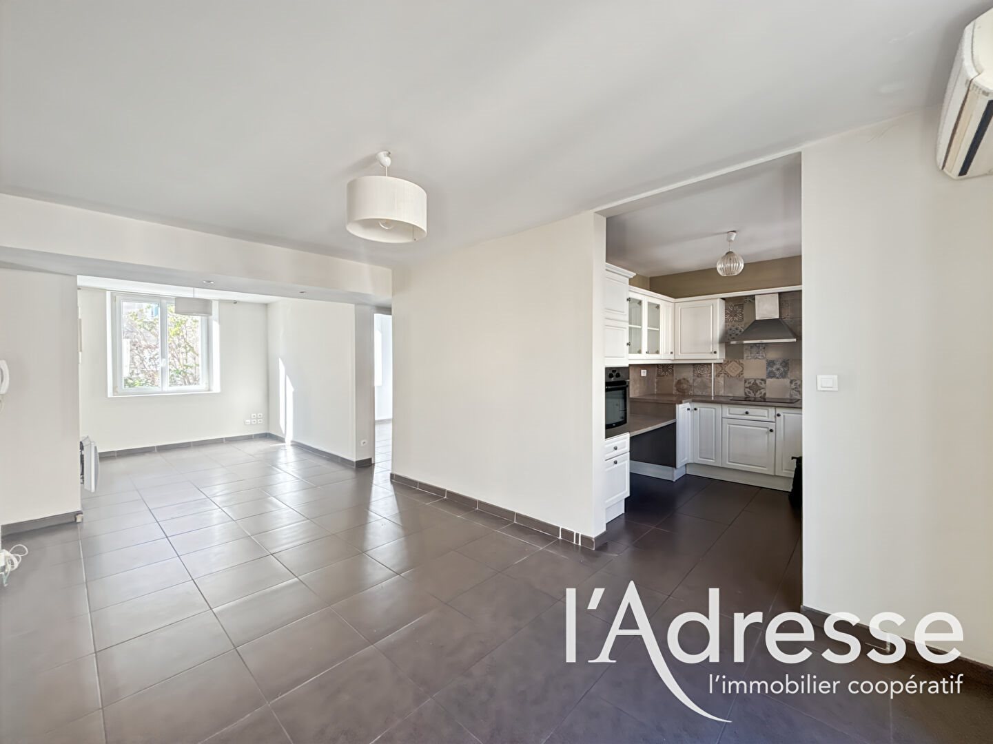 Appartement à louer, 49m², Aubagne