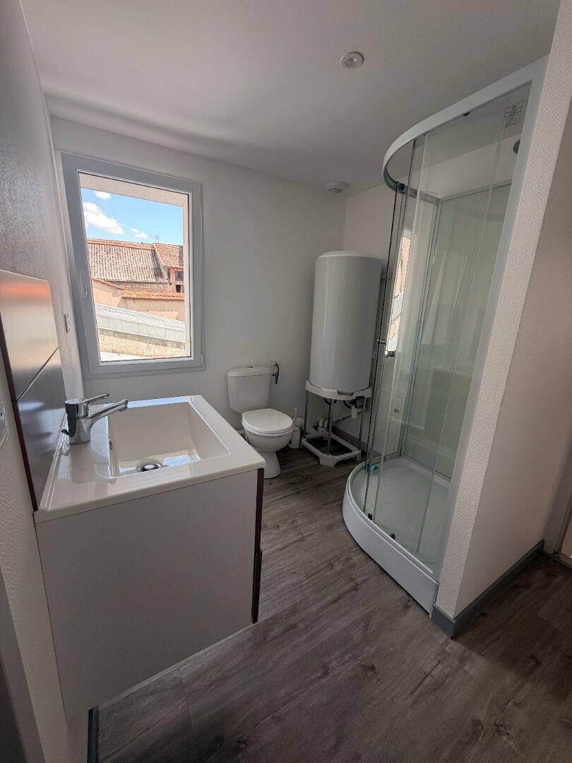 Appartement à louer, 28m², Gray