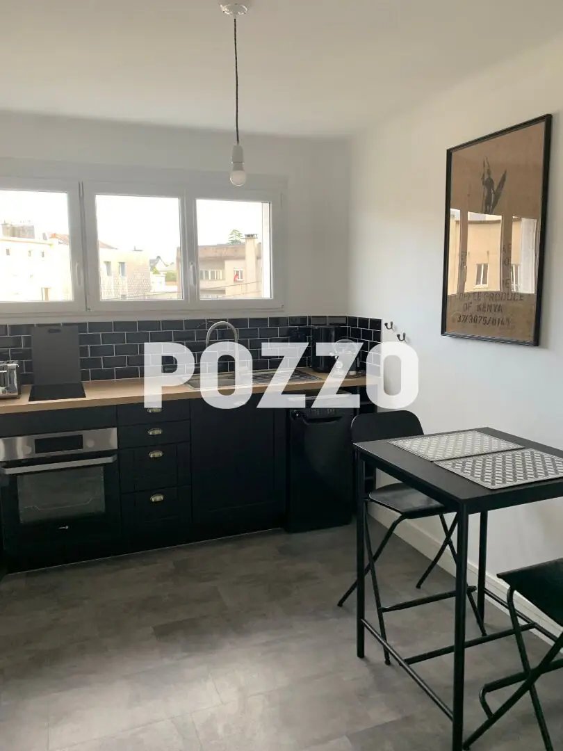 Appartement à louer, 78m², Vire