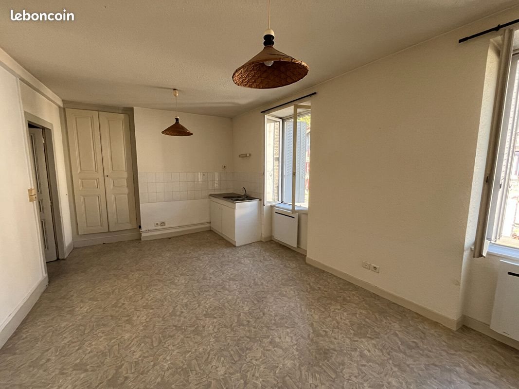 Appartement à louer, 31m², Thiers