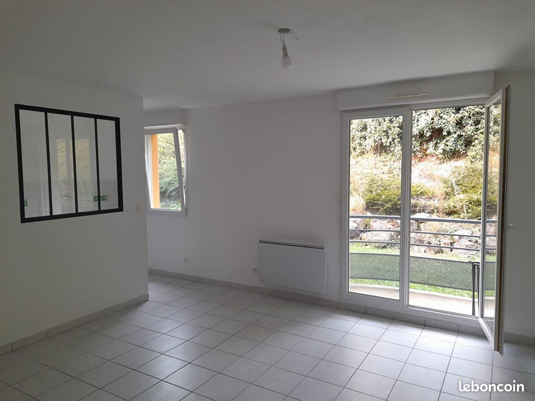 Appartement à louer, 48m², Thiers