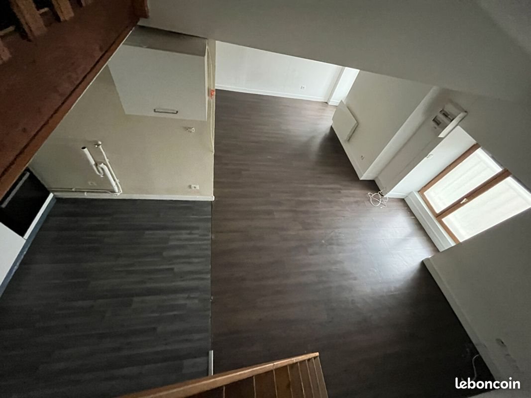 Appartement à louer, 23m², Thiers