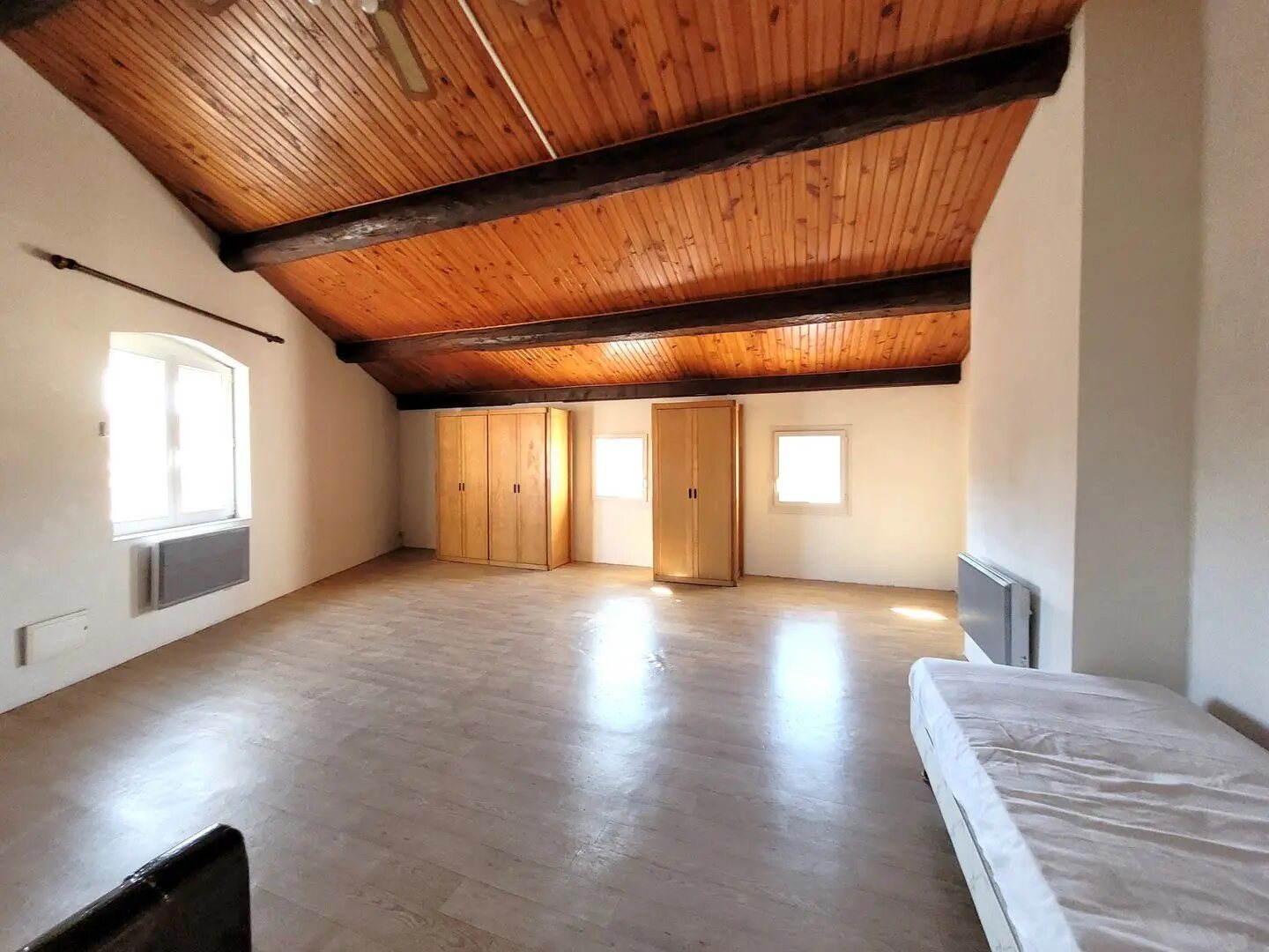 Maison à louer, 122m², Coursan