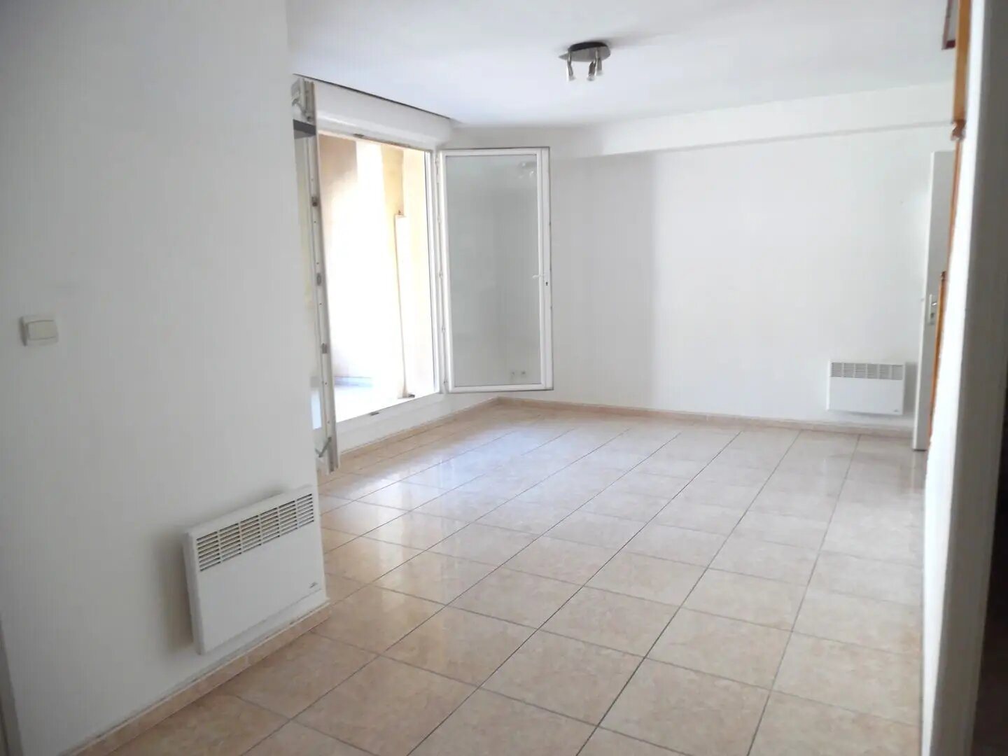 Appartement à louer, 47m², Salles-d'Aude