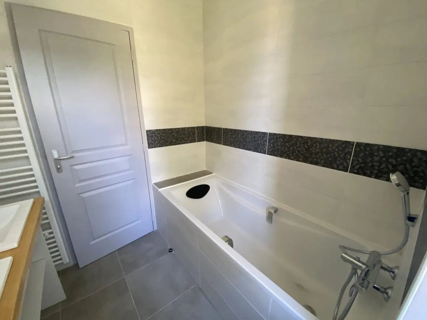 Appartement à louer, 99m², Baraqueville