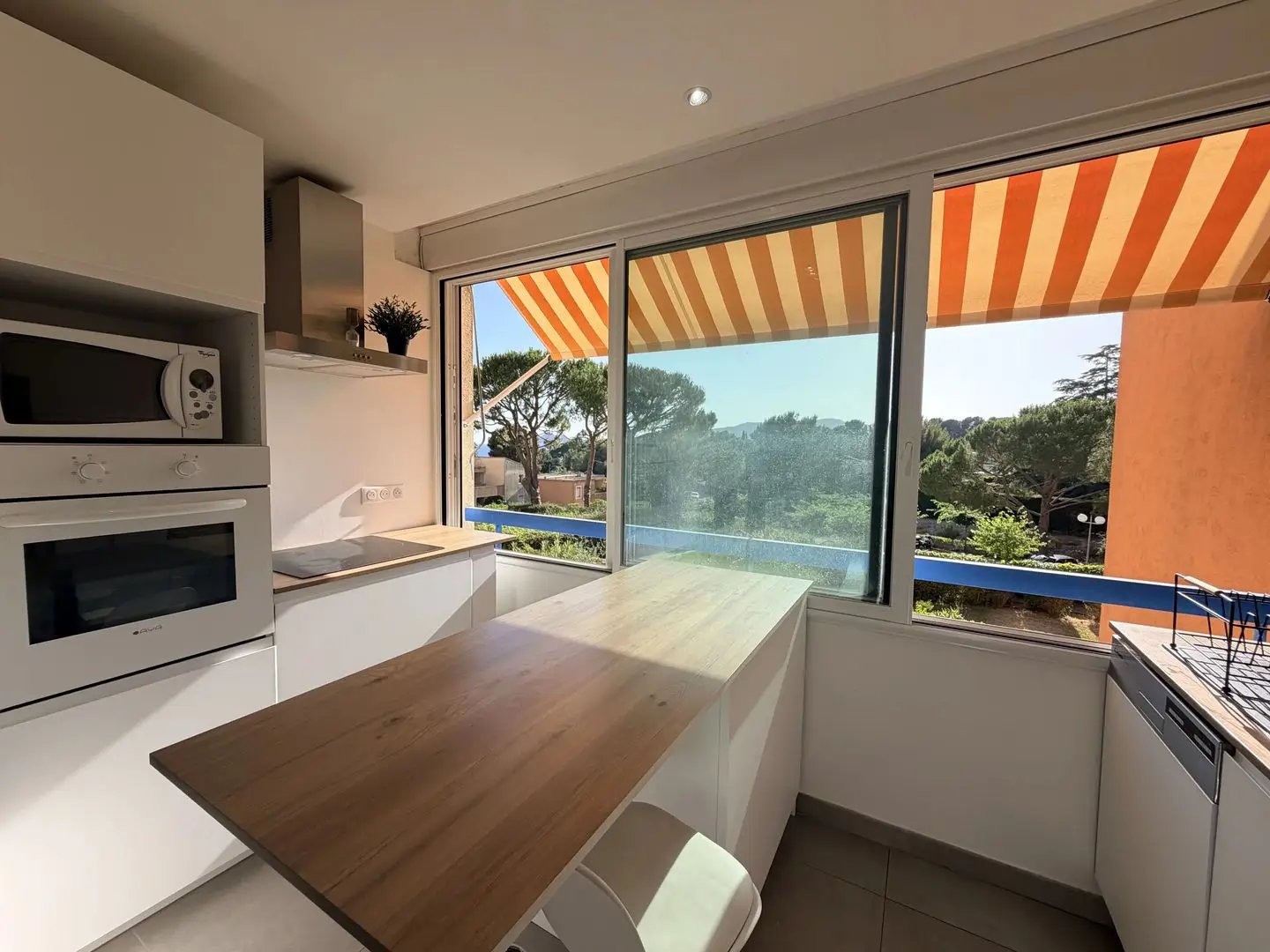 Appartement à louer, 29m², La Ciotat