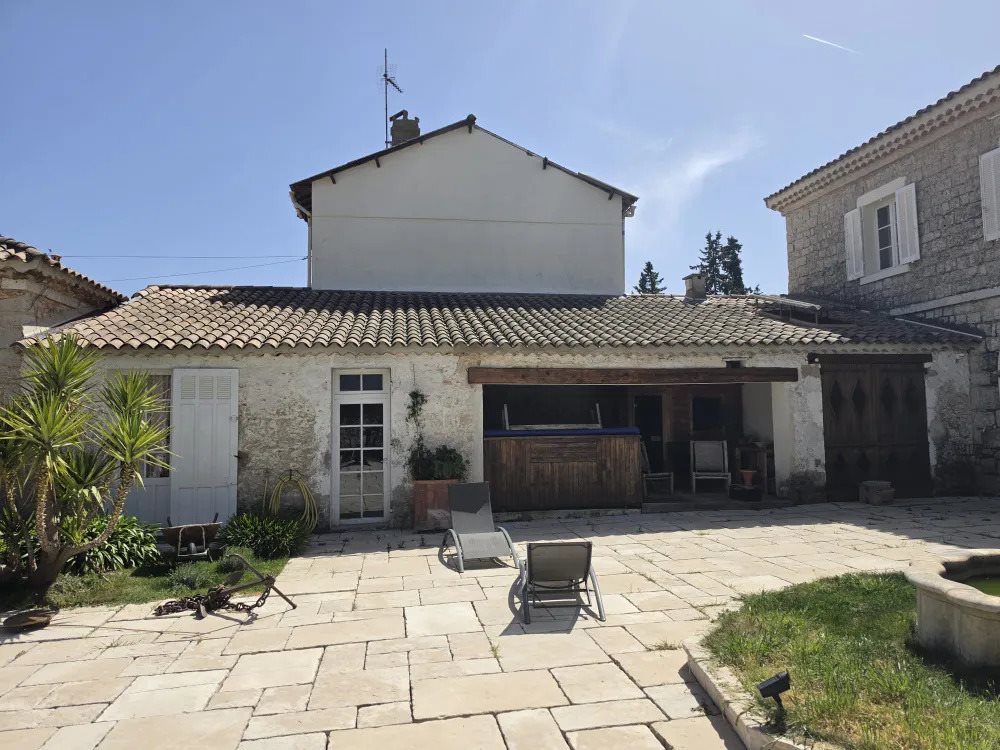 Maison à vendre, 420m², Le Castellet
