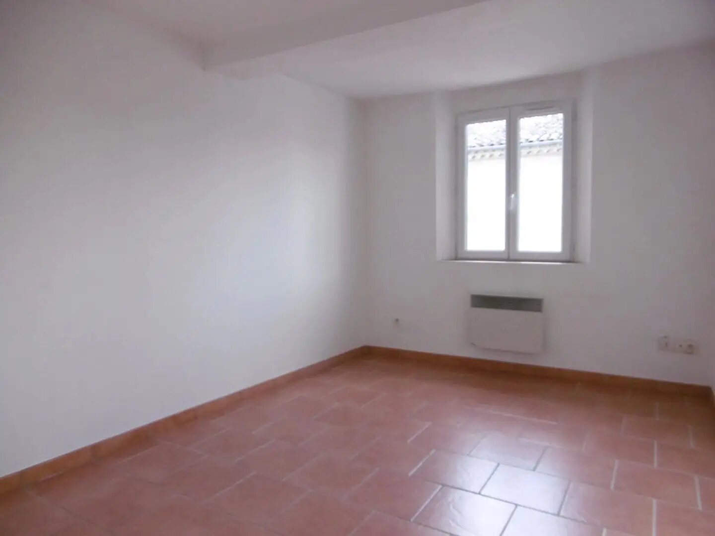Appartement à louer, 75m², Tourves