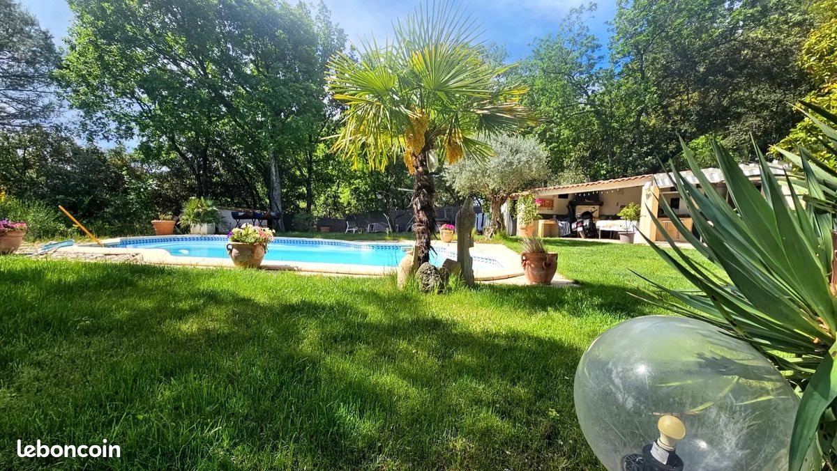 Maison à vendre, 107m², Jouques