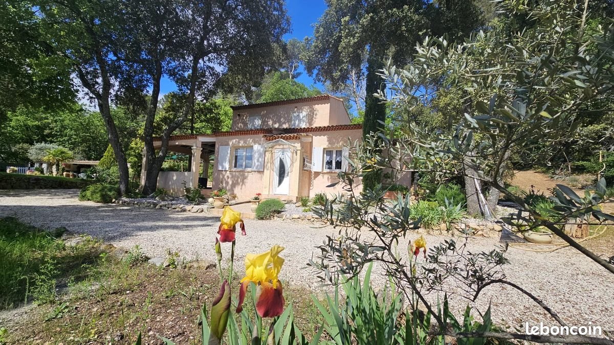 Maison à vendre, 107m², Jouques