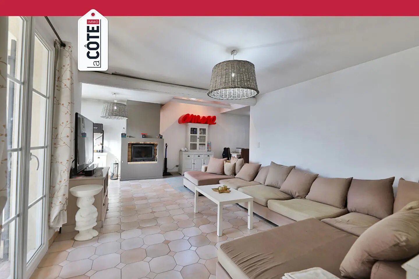 Maison à vendre, 116m², Saint-Mitre-les-Remparts
