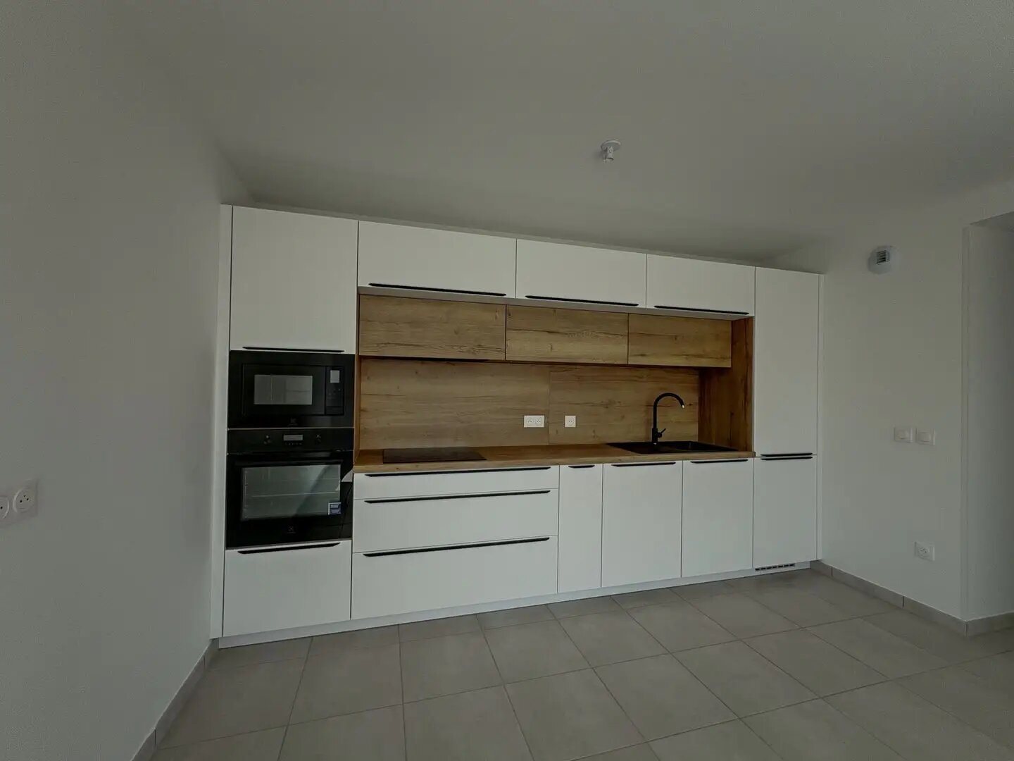 Appartement à louer, 66m², Saint-Jean-de-Muzols