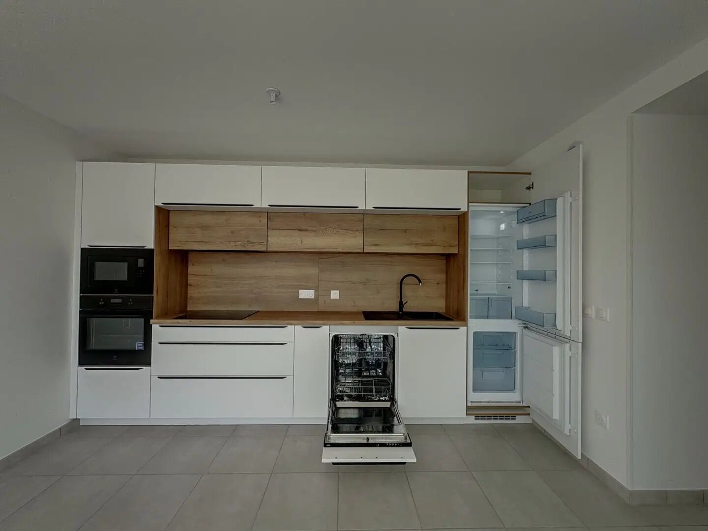 Appartement à louer, 66m², Saint-Jean-de-Muzols