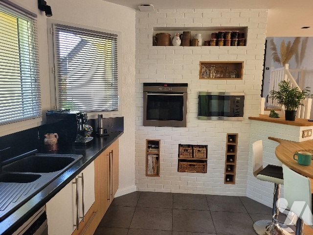 Maison à vendre, 154m², Crevin