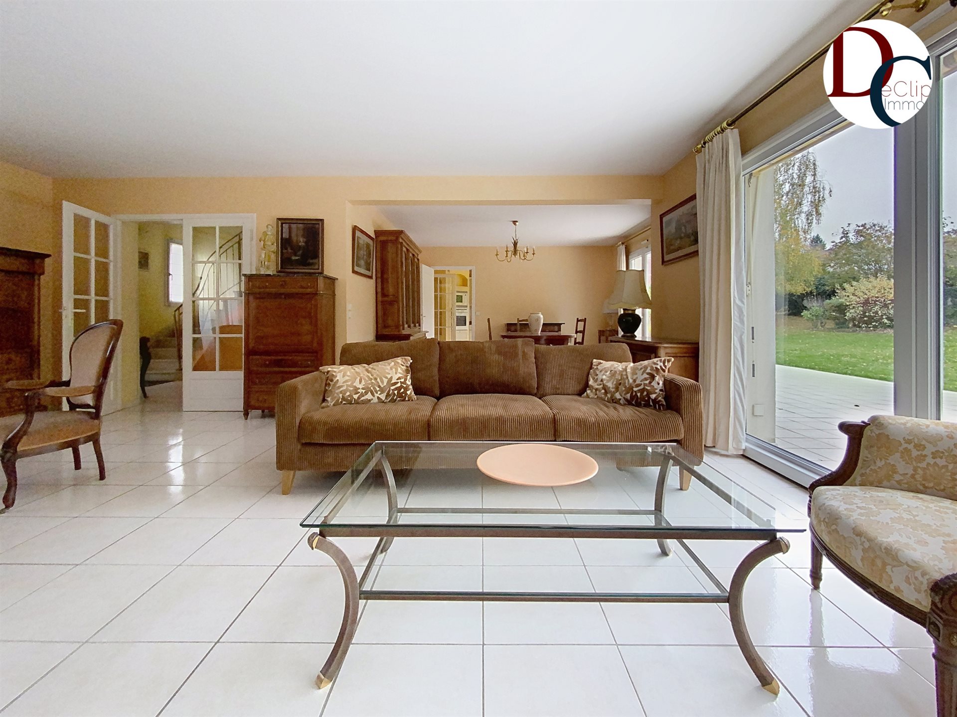 Maison à louer, 242m², Ecouen