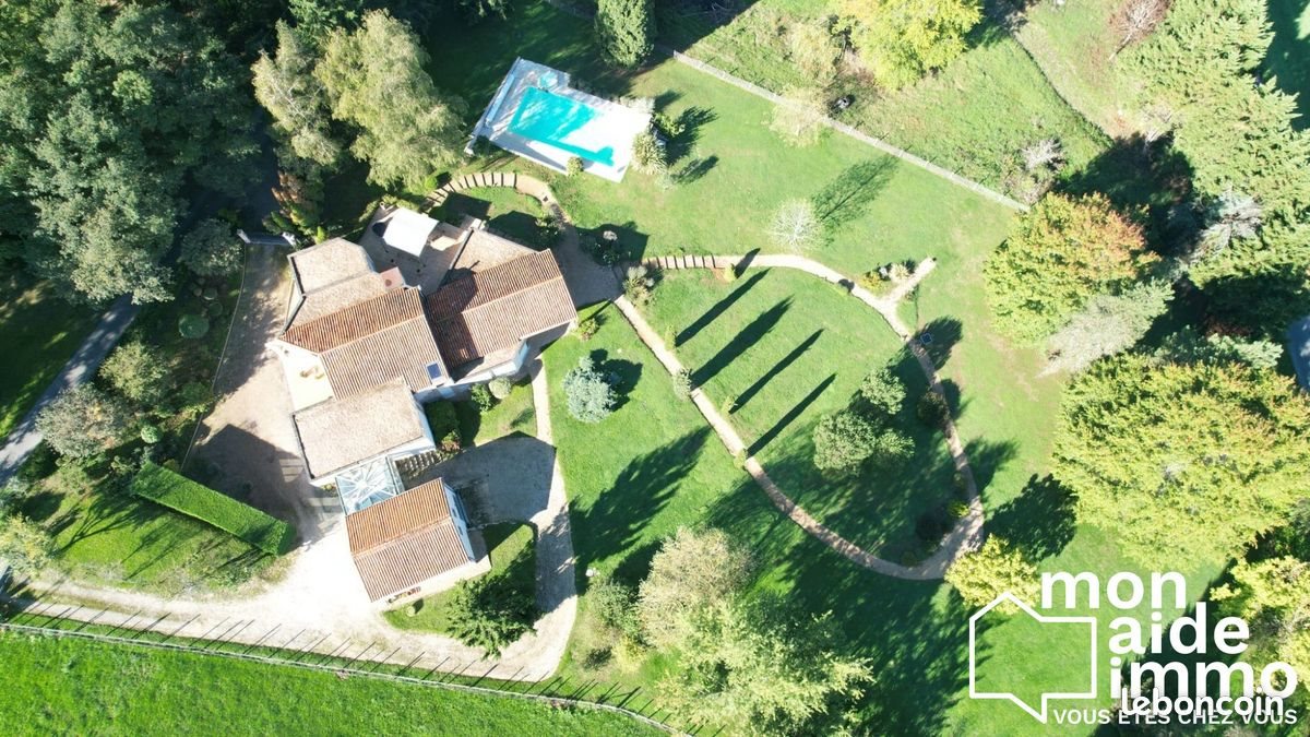 Maison à vendre, 277m², Thiviers