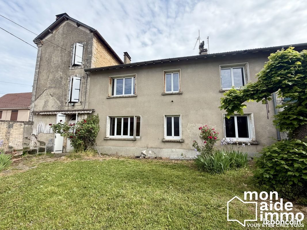 Maison à vendre, 325m², Thiviers